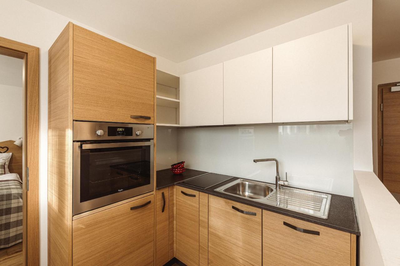 Apartments And Rooms Kaja クランスカゴーラ エクステリア 写真