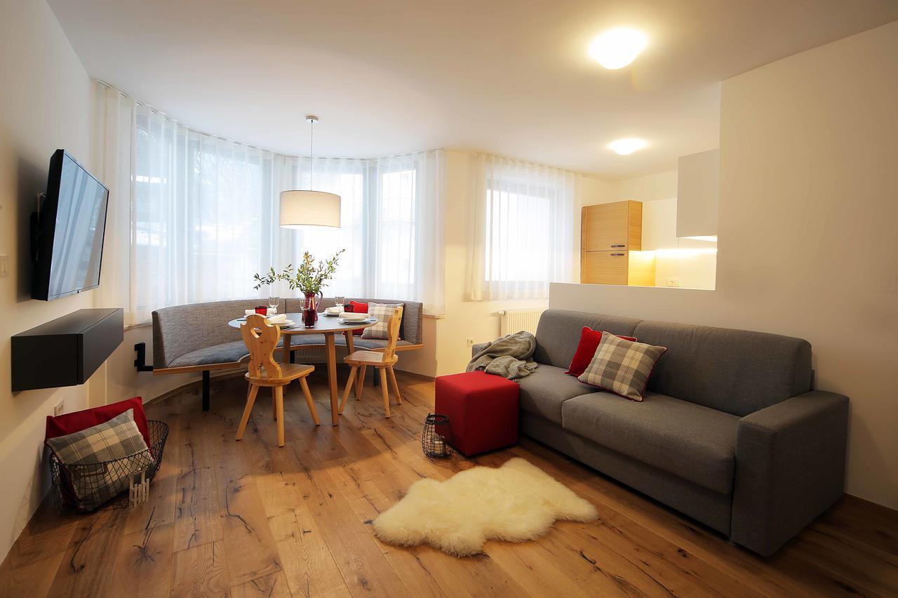 Apartments And Rooms Kaja クランスカゴーラ エクステリア 写真