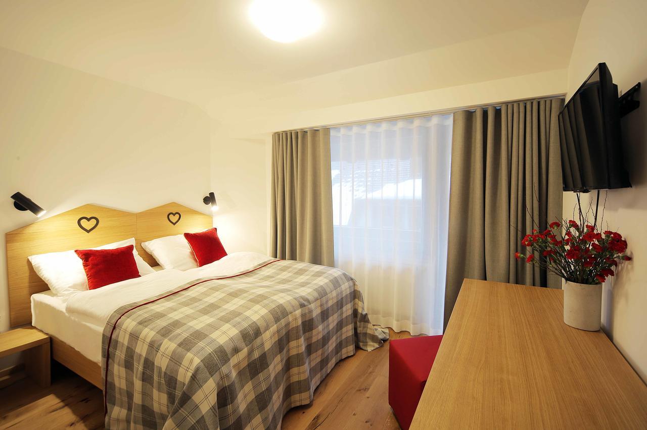 Apartments And Rooms Kaja クランスカゴーラ エクステリア 写真