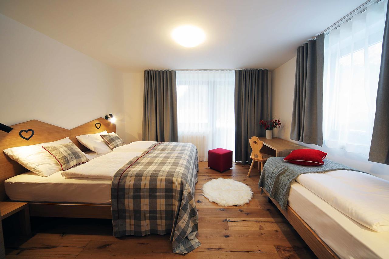 Apartments And Rooms Kaja クランスカゴーラ エクステリア 写真