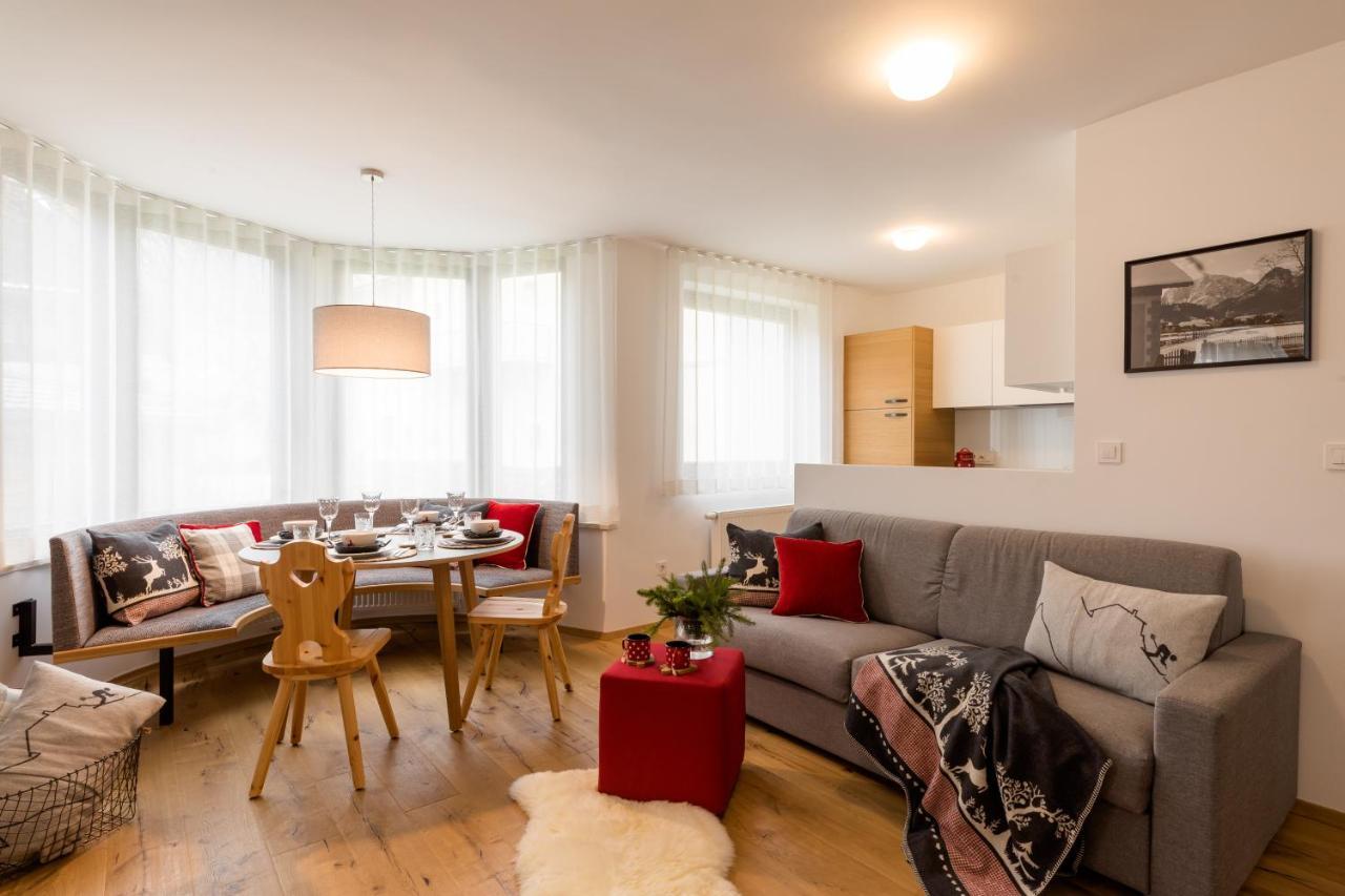 Apartments And Rooms Kaja クランスカゴーラ エクステリア 写真